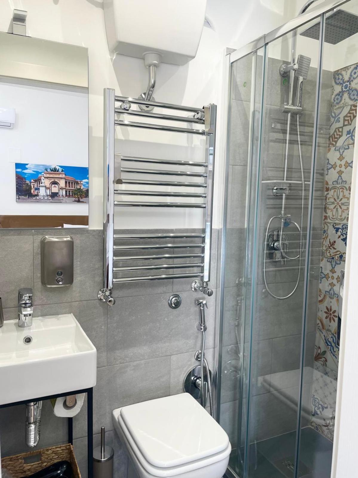 Bieddu Suites Палермо Екстериор снимка